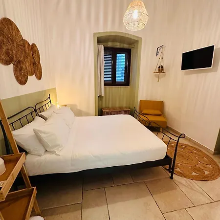 Grace Nocleg ze śniadaniem