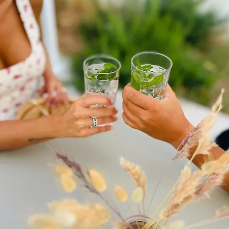 Grace Nocleg ze śniadaniem 3*